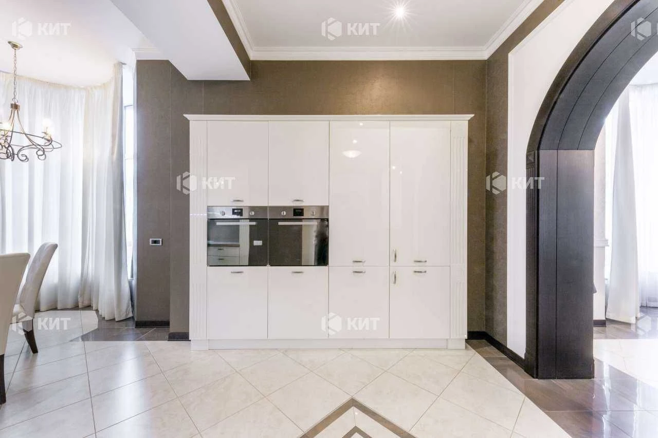 Будинок 750 м2, Сокільники (Центр, Сокольники), Ділянка 20 с