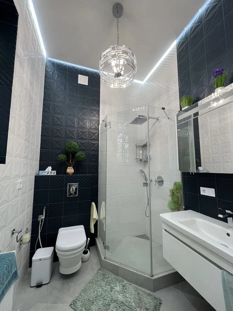 Продам Срочно коттедж Лесное дом в Лесном почти даром,купить