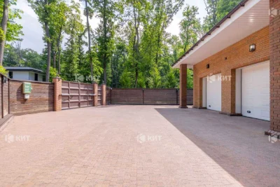 Будинок 450 м2, Лісопарк (Лесопарк), КМ Парк Хаус (Форест),1