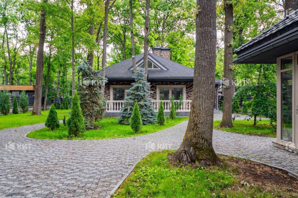 Без комісії, Лісопарк (Лесопарк), КМ Форест (Парк Хаус),1221