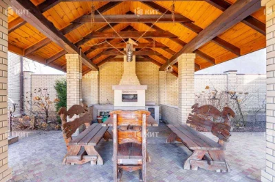 Без комісії (Без комиссии),  Родичі (Родичи, рядом Алексеевк