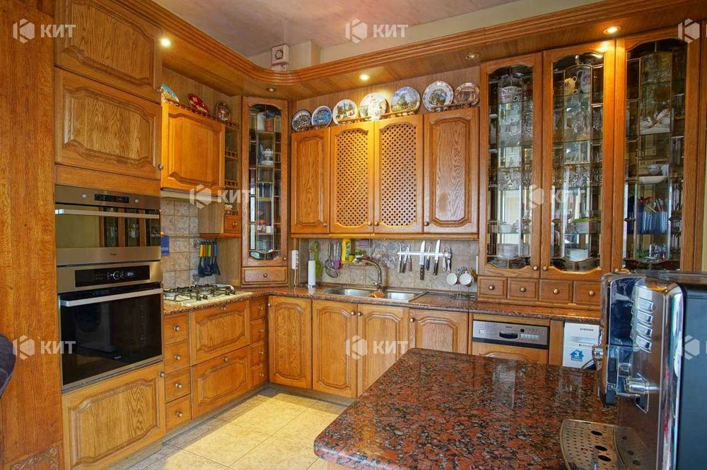 Два будинки, Герцена, Одеська (Одесская), 210 та 50 м2, 8 со