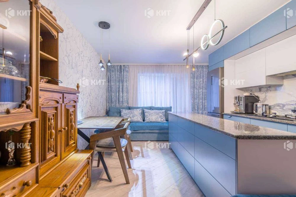 Два будинки, Герцена, Одеська (Одесская), 210 та 50 м2, 8 со