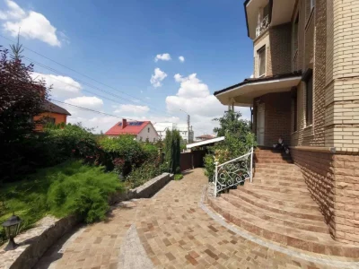 В Харькове!Продам Шикарный Элитный дом 500м2,Алексеевка,м.По