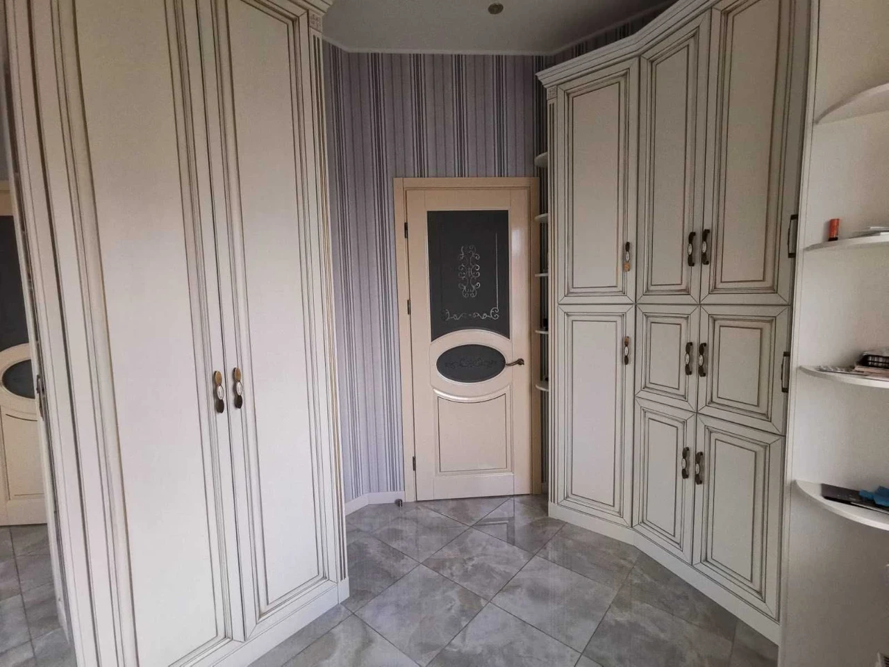 В Харькове!Продам Шикарный Элитный дом 500м2,Алексеевка,м.По