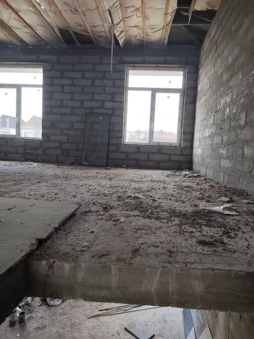 Продаем таун Хаус на Большой Даниловке.