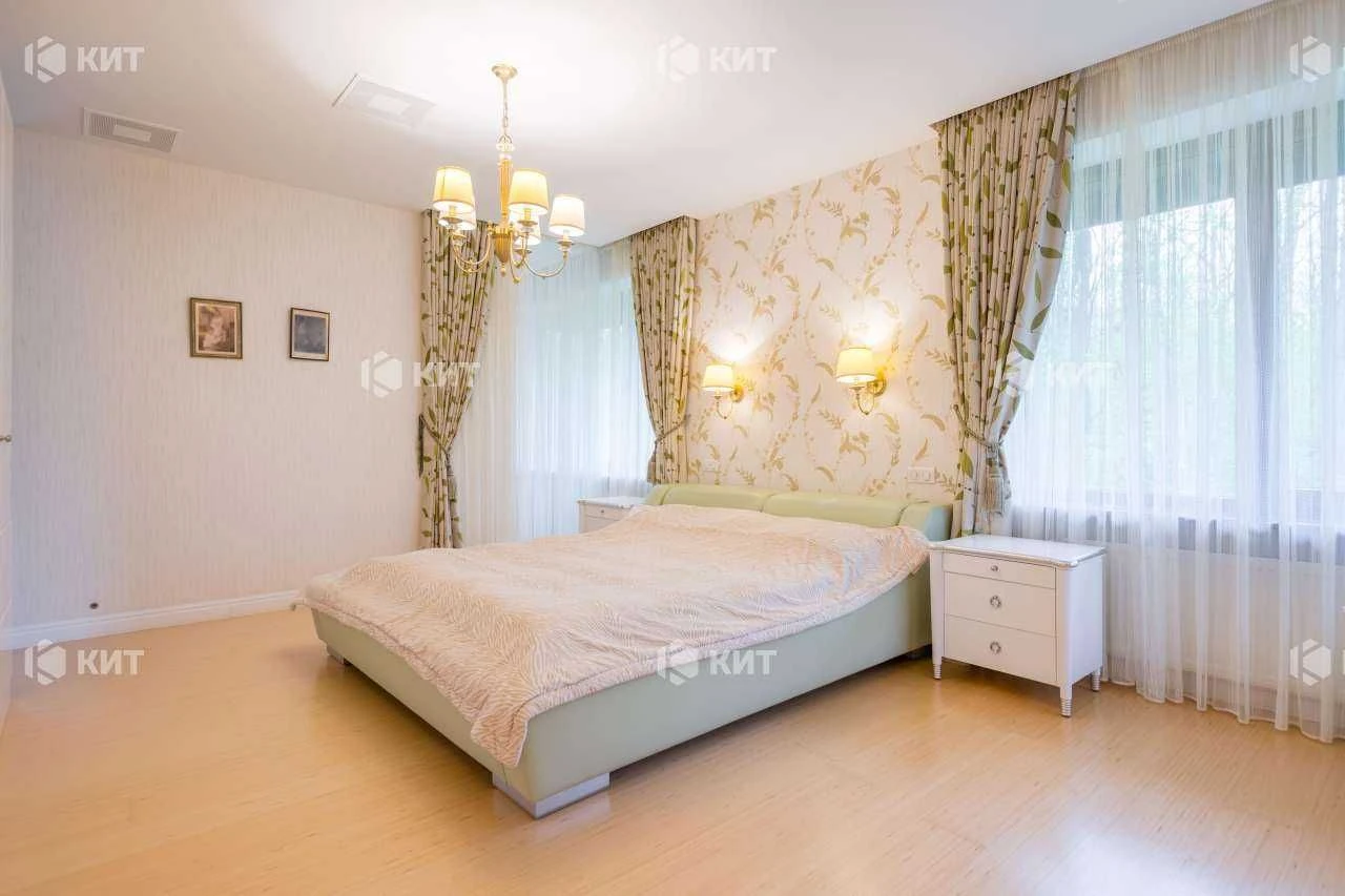 Без комісії(Без комиссии) Лісопарк (Лесопарк, Парк Хаус, Фор