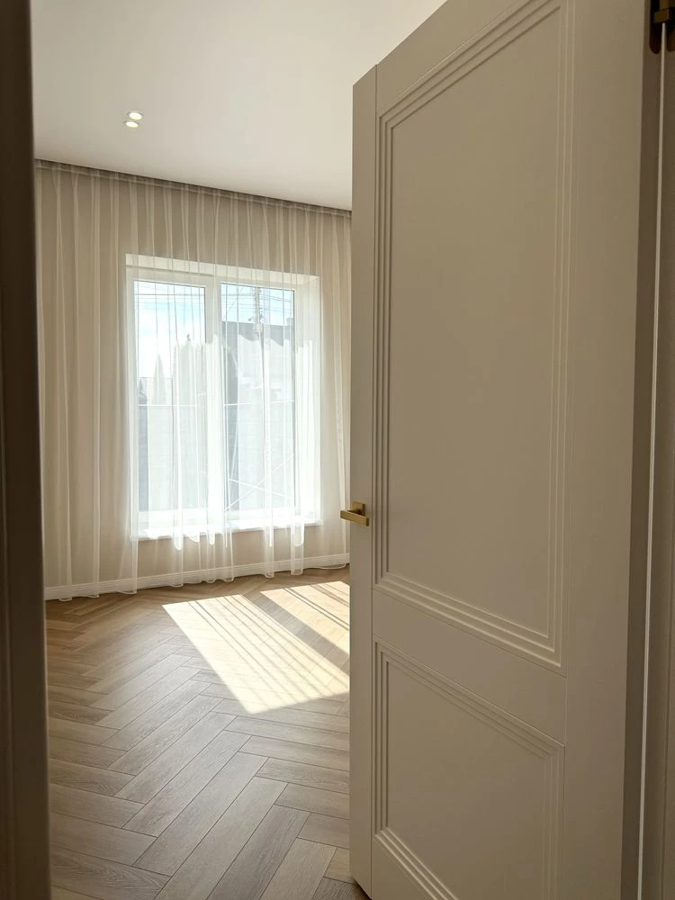 Неймовірний котедж з якісним ремонтом! Газ, асфальтований до