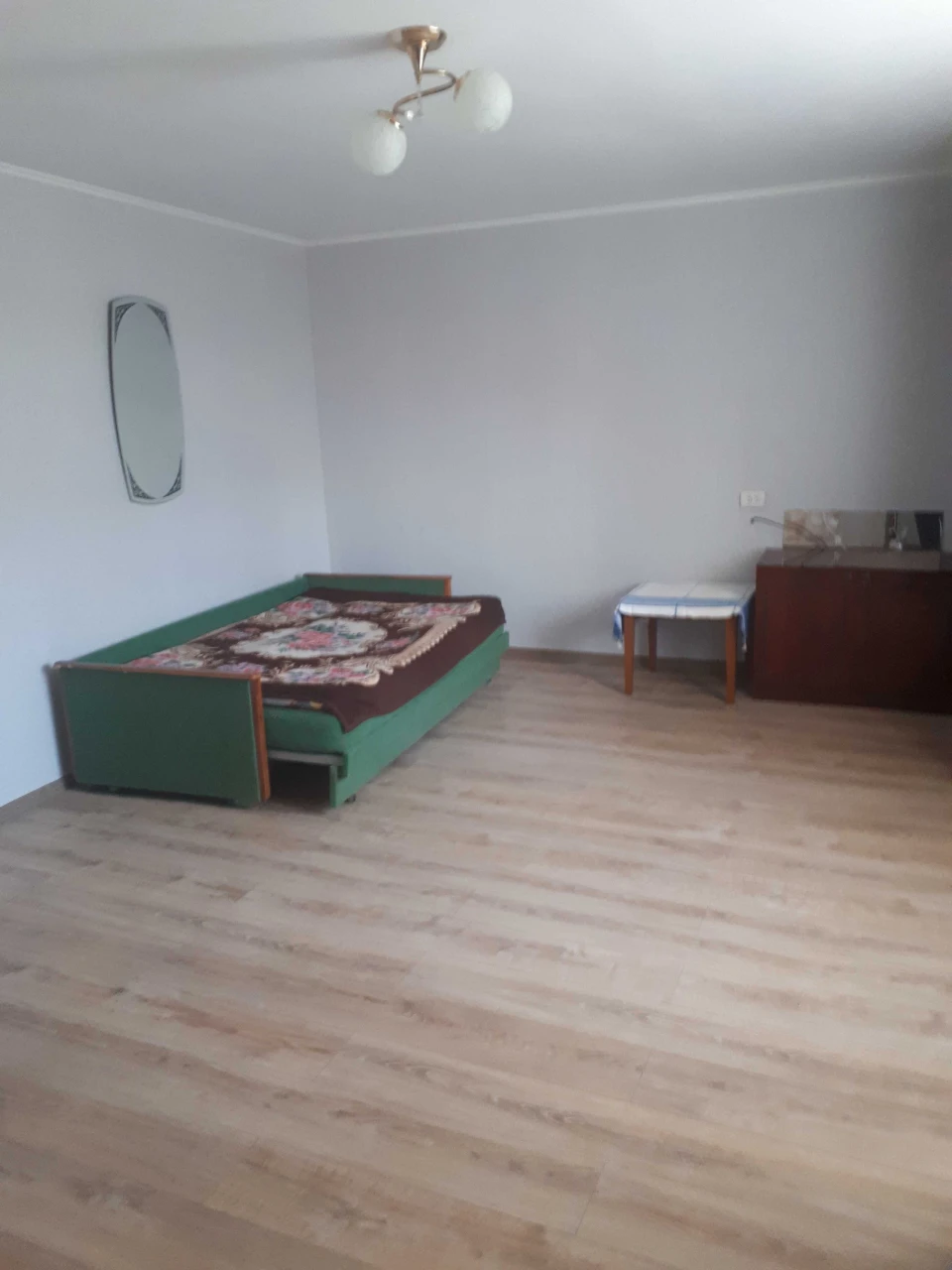 Продаж 1кiм. квартири в ч/б з АО. Центр