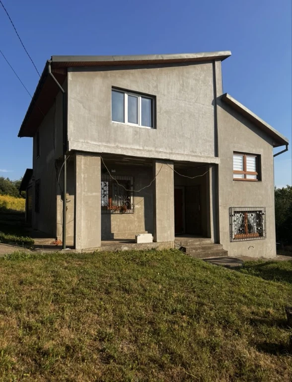 Продається будинок