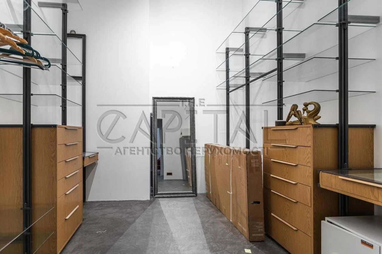 Продаж будинку 260 м² / 12 соток/ Славутич, Осокорки / Дарни