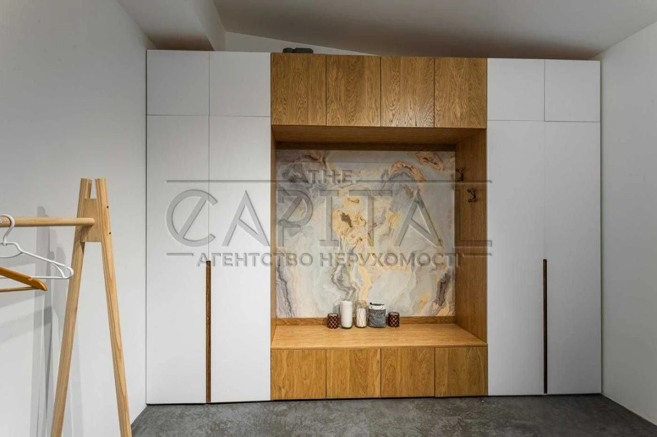 Продаж будинку 260 м² / 12 соток/ Славутич, Осокорки / Дарни