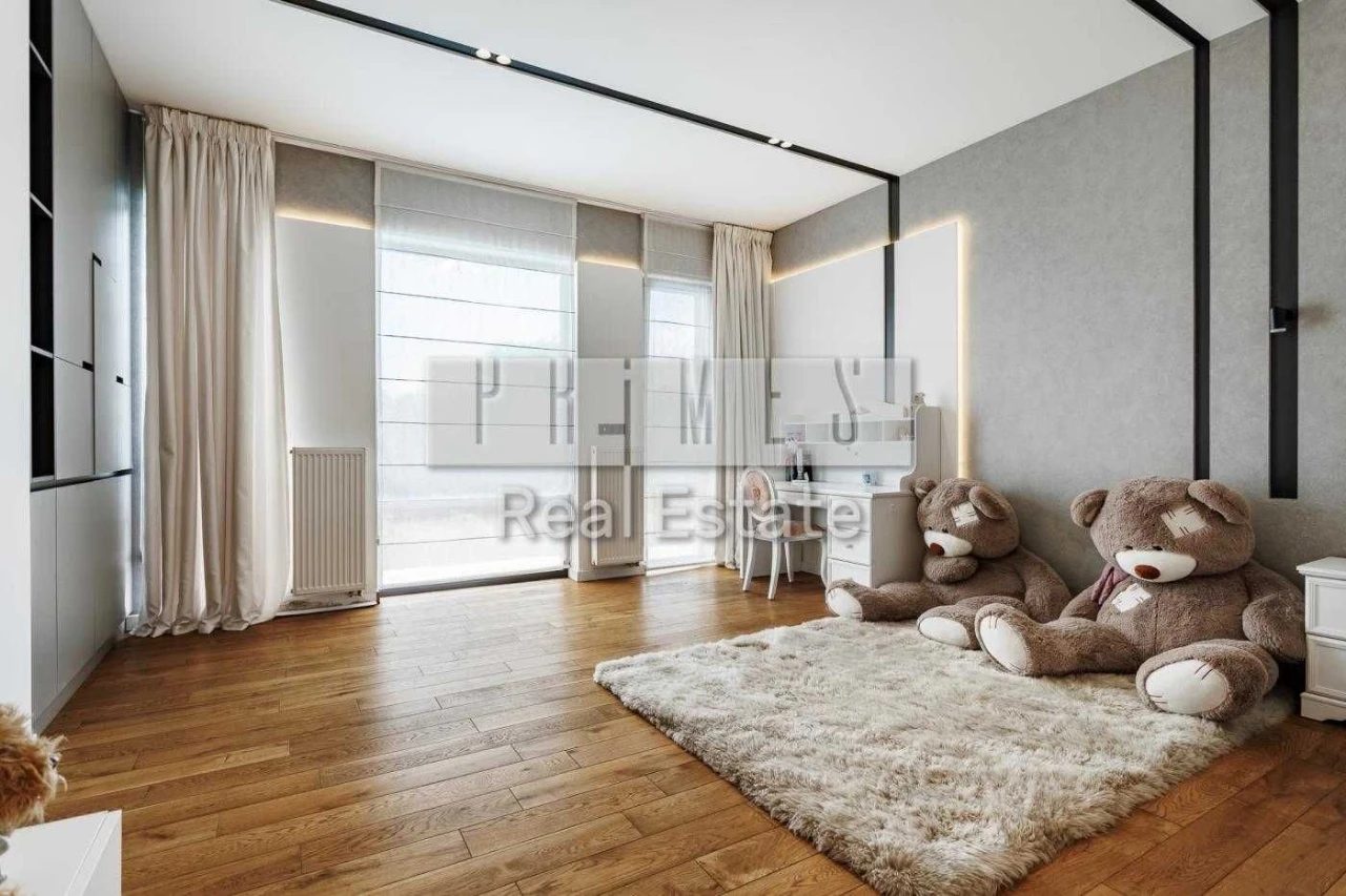Продаж сучасного будинку 350 м² з басейном, Нивки, Сирець,