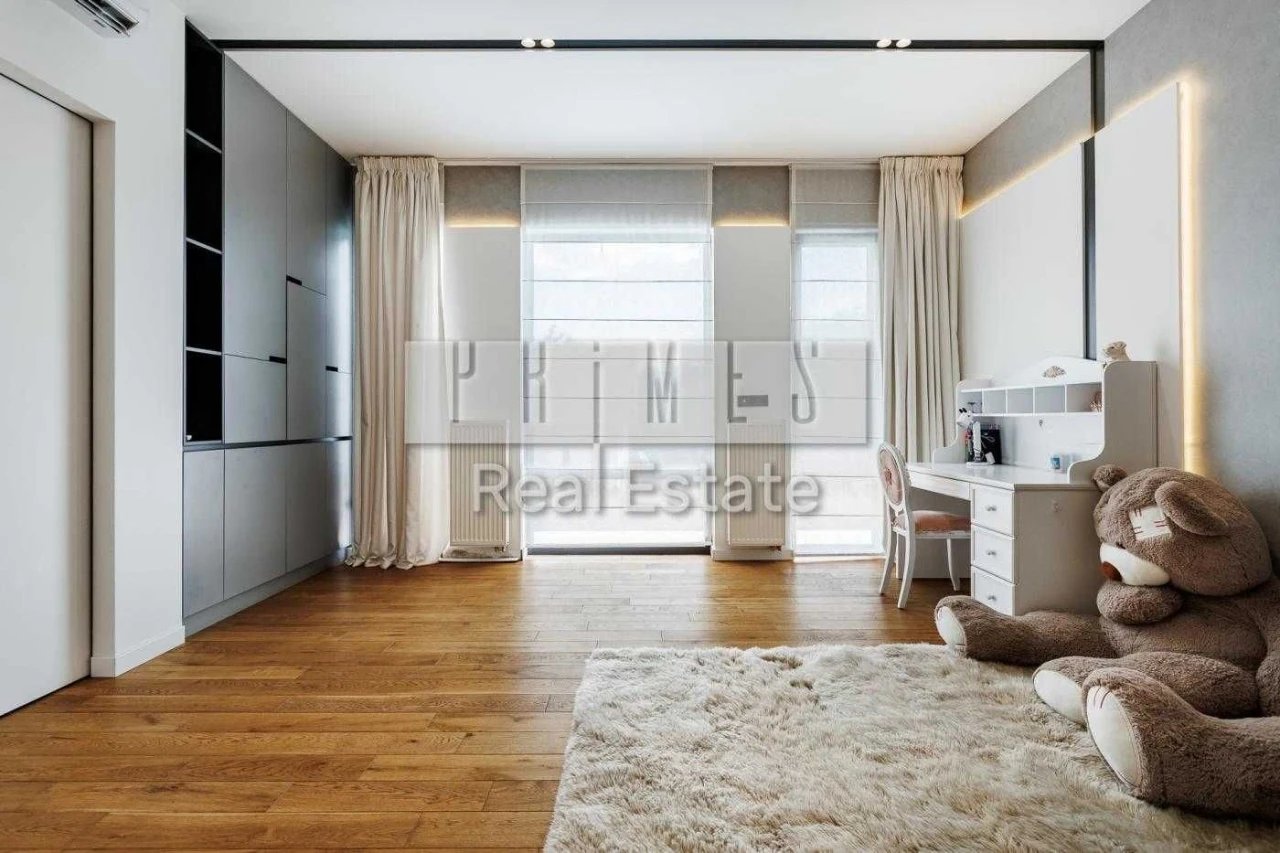 Продаж сучасного будинку 350 м² з басейном, Нивки, Сирець,