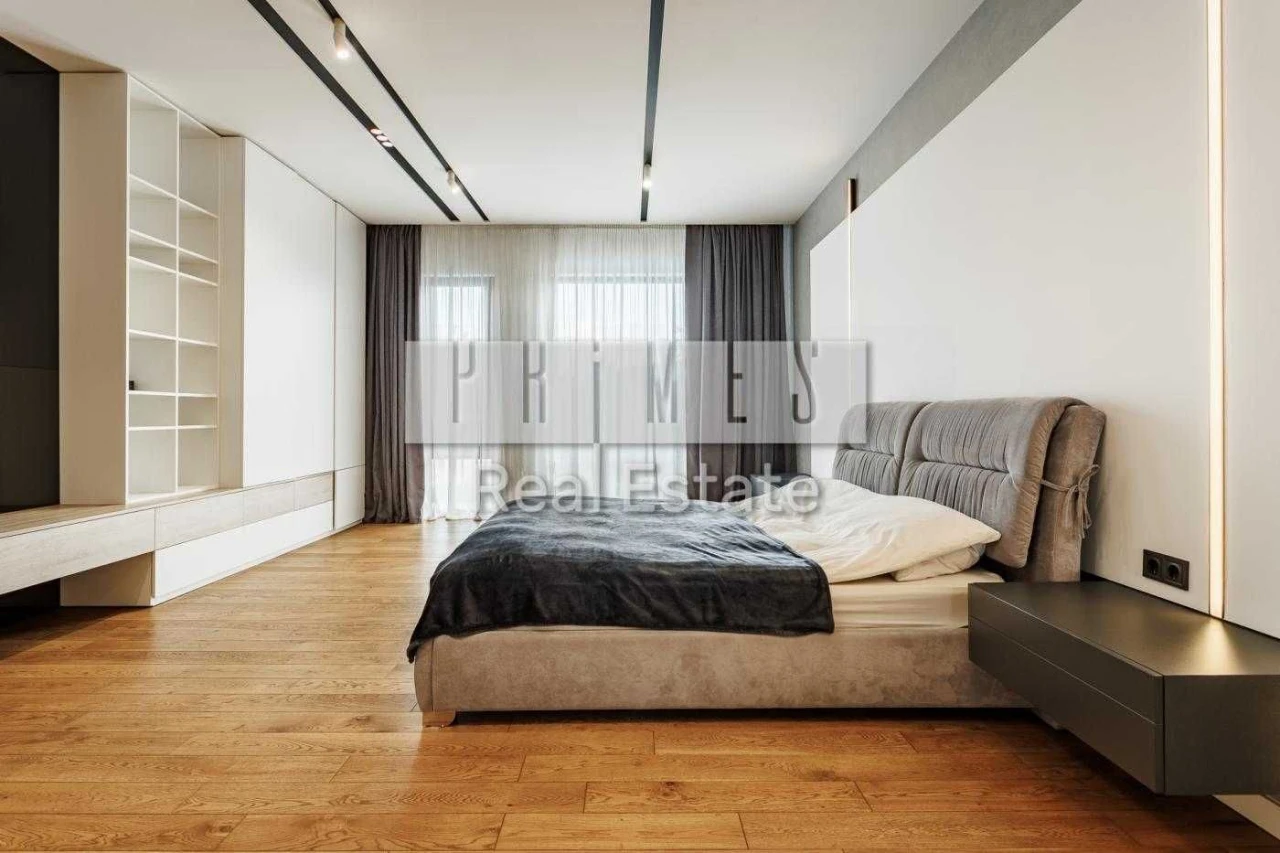 Продаж сучасного будинку 350 м² з басейном, Нивки, Сирець,