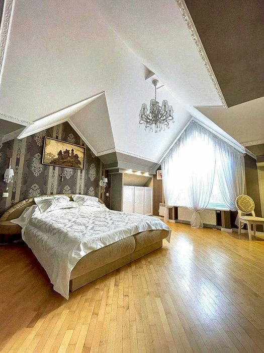 Продаж 2 поверхового будинку на Оболоні, вул. 6-та Садова, с