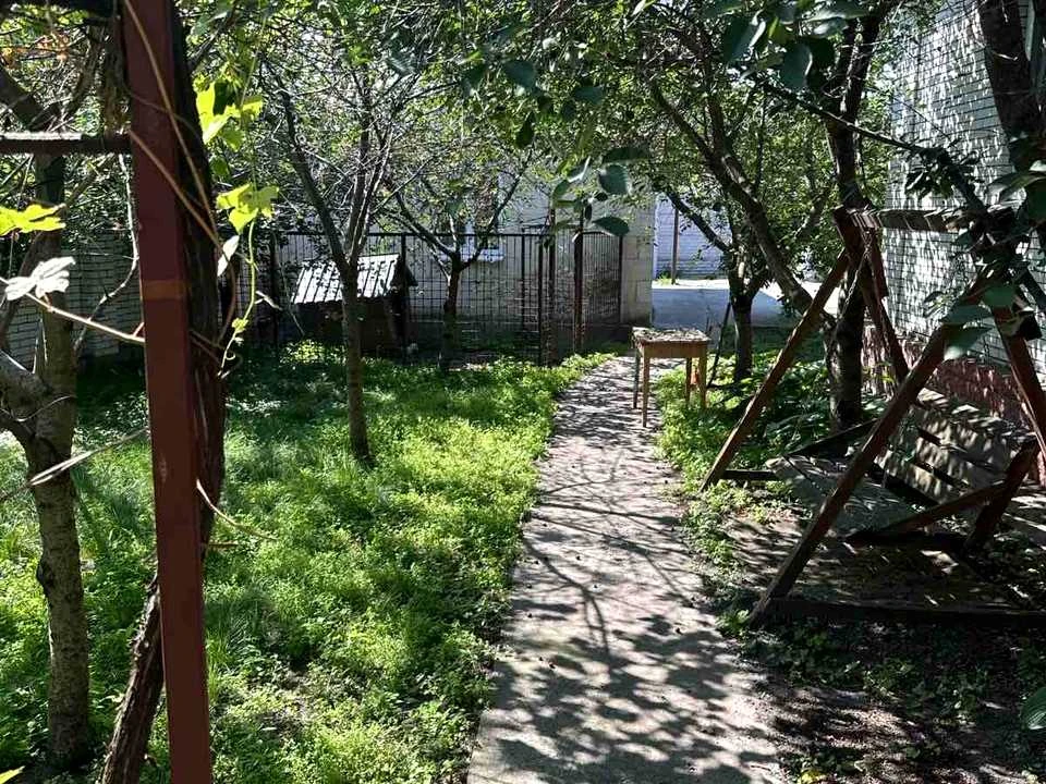 Будинок. Київ, Костянтина Ареф'єва вул.