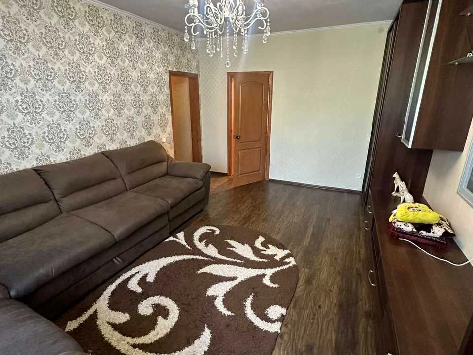 Будинок. Київ, Костянтина Ареф'єва вул.