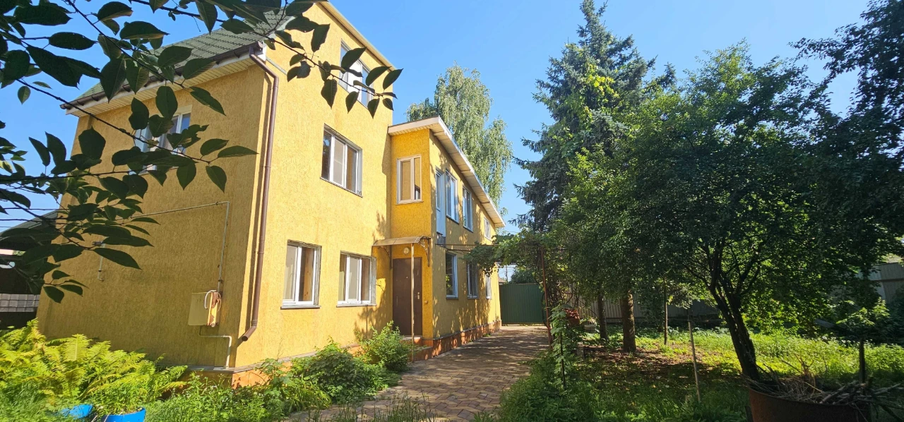 Продаю будинок Нивки