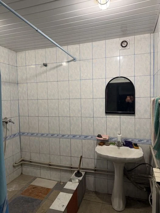 Срочно продам двухэтажное здание со всеми удобствами дл