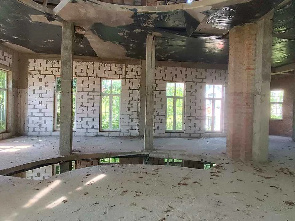 Будинок. Київ, Саперне Поле вул.