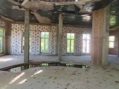 Будинок. Київ, Саперне Поле вул.