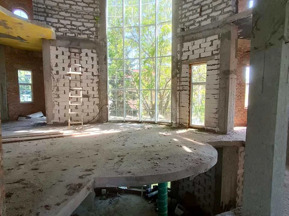 Будинок. Київ, Саперне Поле вул.