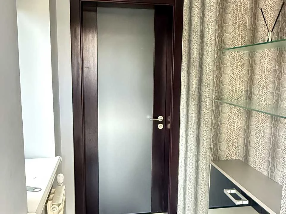 Будинок. Київ, Центральна вул.