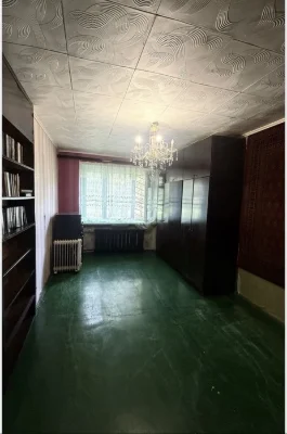 Budget one-room apartment in KhTZ - $18,000