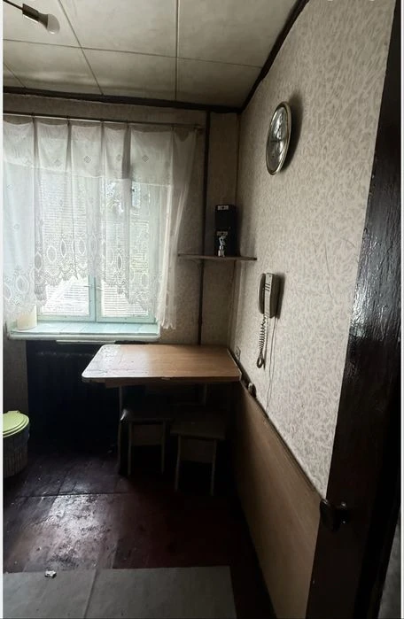 Budget one-room apartment in KhTZ - $18,000