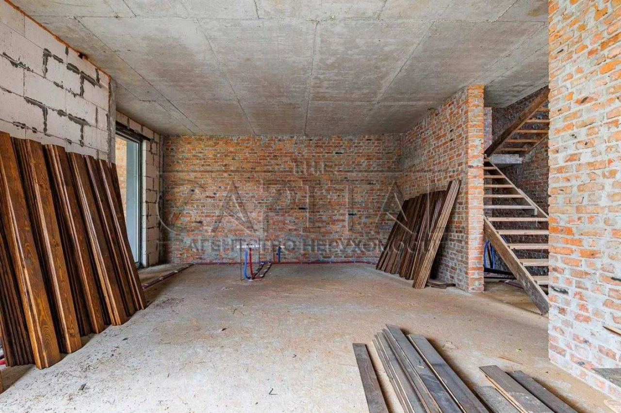 Продажа дома, Киев, Вита-Литовская,  КМ «Коник»