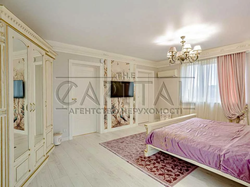 Будинок. Київ, 55-та Садова вул.