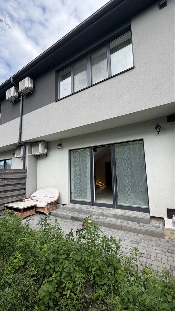 Продам таунхаус ОСОКОРКИ | 2 км от метро Славутич