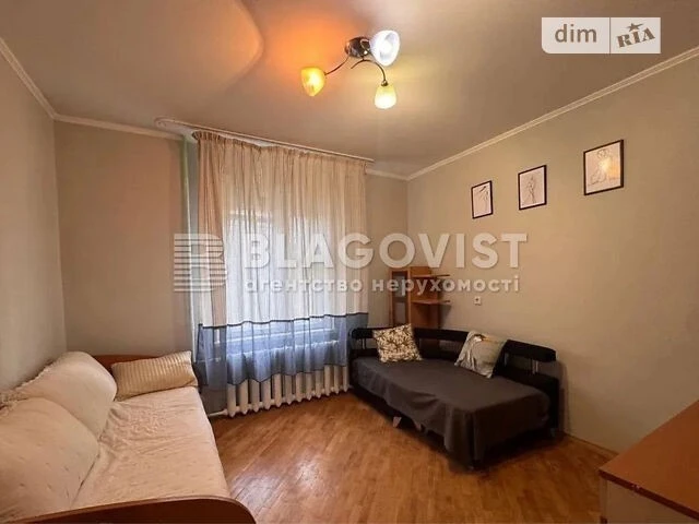 Sale of 2-room apartment 61.2 sq. m. on Vyshnyakivska st. 7A • ID 3
