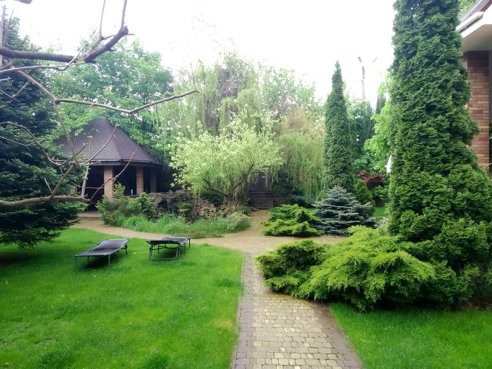 Будинок. Київ, Ялинковий пров.