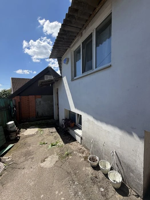 Продаж частини дома вул Купянська 24