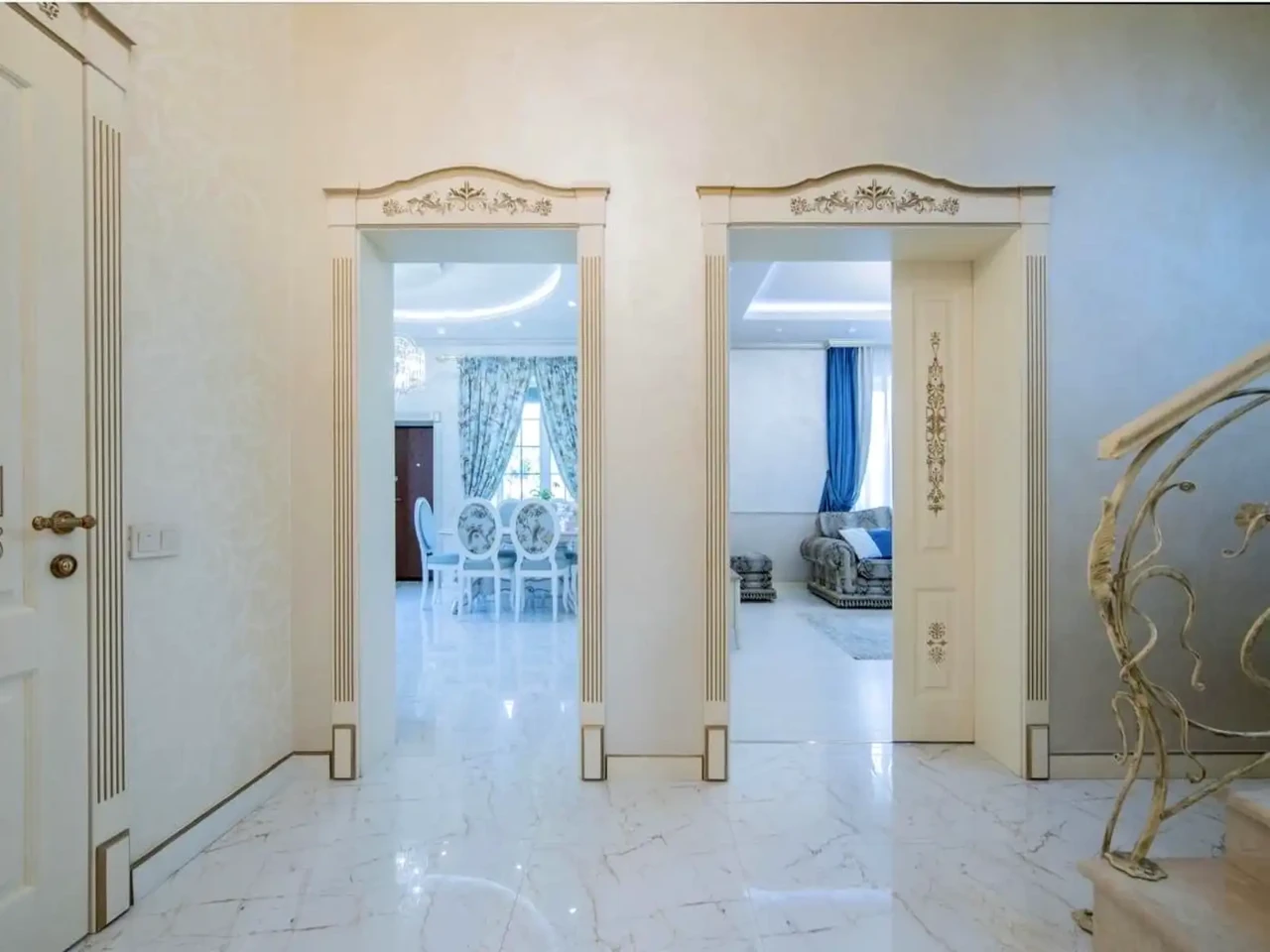 Продаж будинку 220 м² 7 сот.