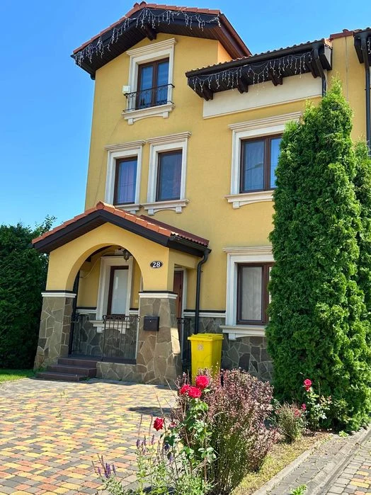 Продаж затишного таунхаусу в “Італійському кварталі”, м. Киї