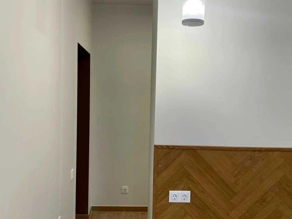 Будинок. Київ, Риболовецька вул.