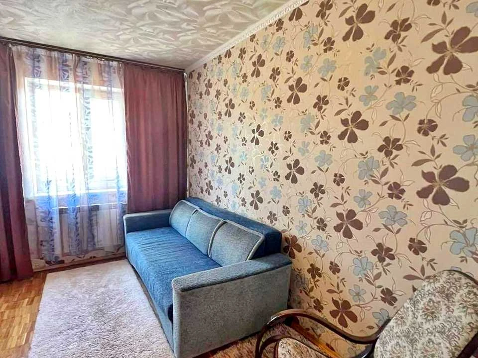 Будинок. Київ, Лазурна вул.