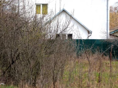 Будинок. Київ, Лазурна вул.