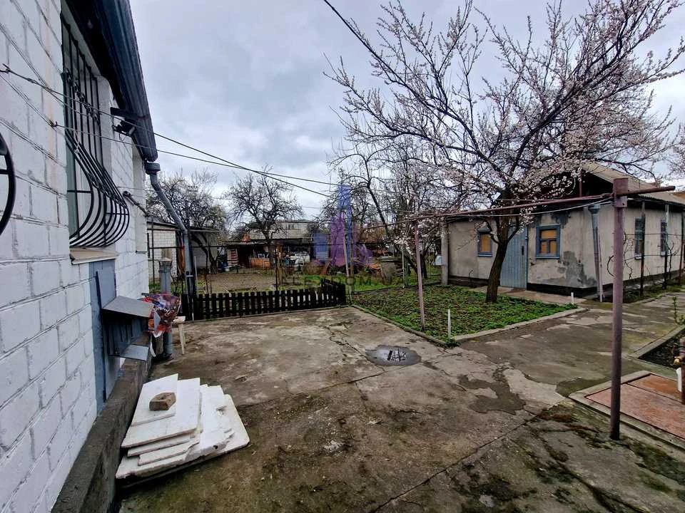 Будинок. Київ, Любові Малої вул. (Станюковича)