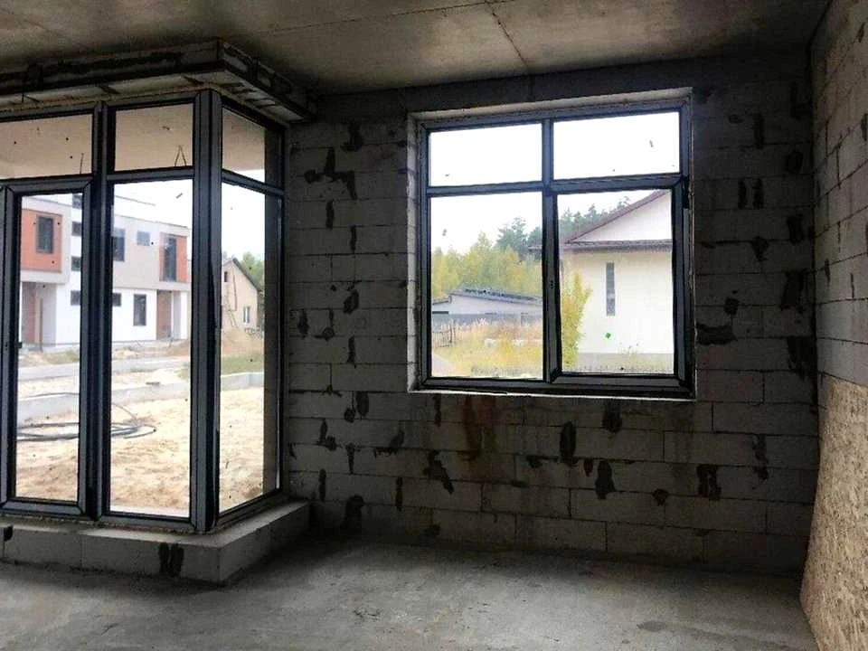 Будинок. Київ, Радистів пров.