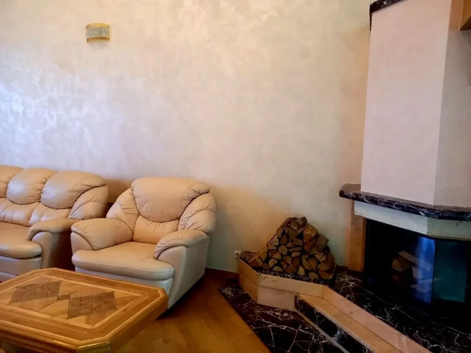 Оглядовий будинок на Печерську , 700м2,ділянка 14 сот.Без%