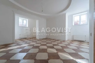 Будинок 3 пов, Троєщина, Сухомлинського 19, КМ Деснянський Б