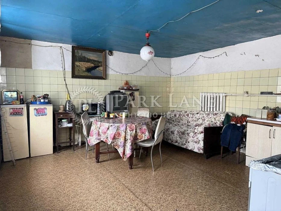 Продаж будинку 97,6м з ділянкою 5,49сот Київ пр.Лобановськог