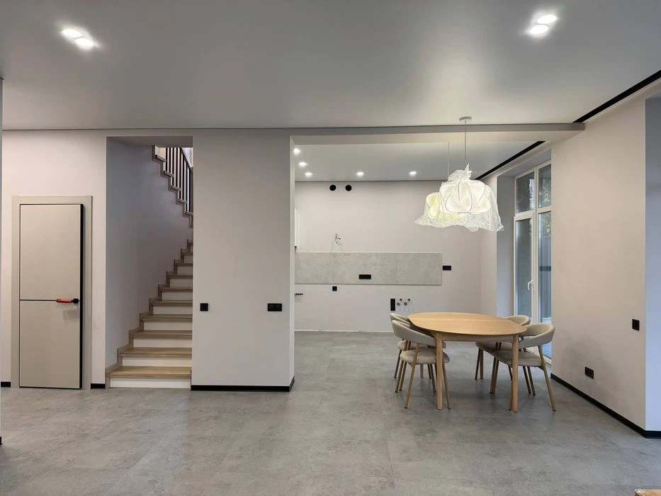 Будинок з ремонтом ГАЗ ‼️ 150м² та 6 соток (від забудовника