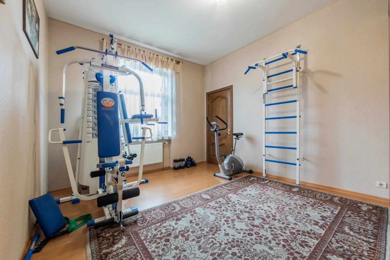 ТОП ! Продаж будинку в Пущі-Водиці Оболонський р-н. БЕЗ КОМІ