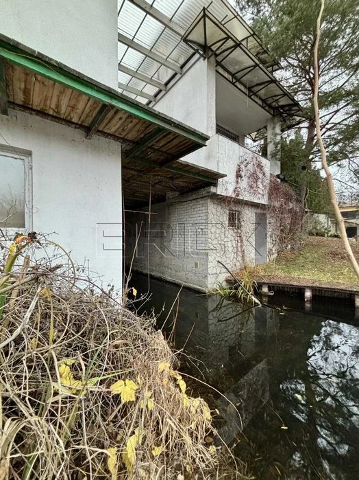 Продаж Будинок Дамбова 28 220 м2 Русанівські Сади
