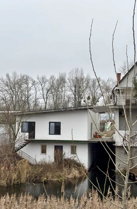 Продаж Будинок Дамбова 28 220 м2 Русанівські Сади
